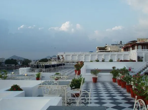 Jagat Niwas Palace Terrace Restaurant 1