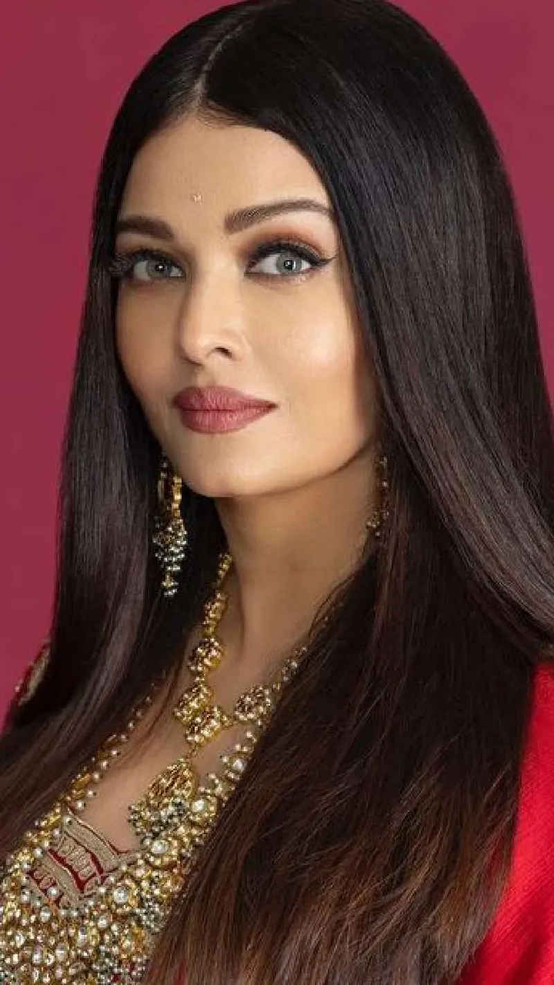 Image Aishwarya Rai image beautiful image beautiful image beautiful - Aishwarya Rai's Ageless Beauty Secret Lies In Cucumber