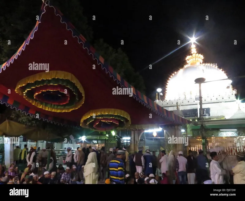 Image Ajmer - Dargah Sharif image beautiful image beautiful image beautiful - Indian muslim devotees offer prayers hi-res stock photography and ...