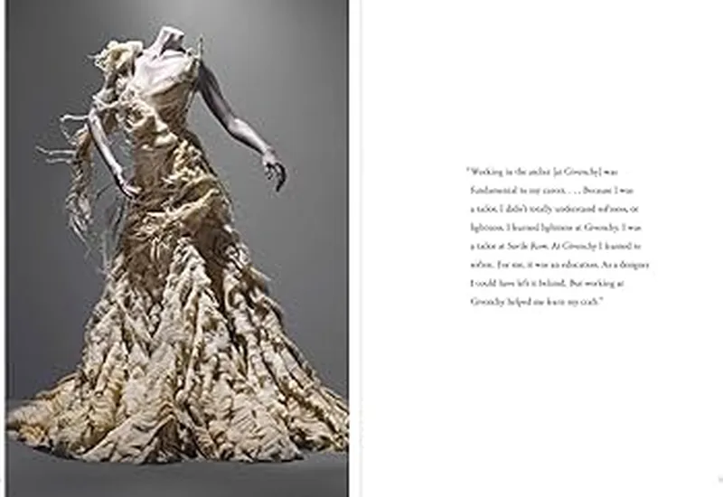 Image Alexander image beautiful image beautiful - Alexander McQueen: Savage Beauty: Bolton, Andrew, Sundsbø, Sølve ...