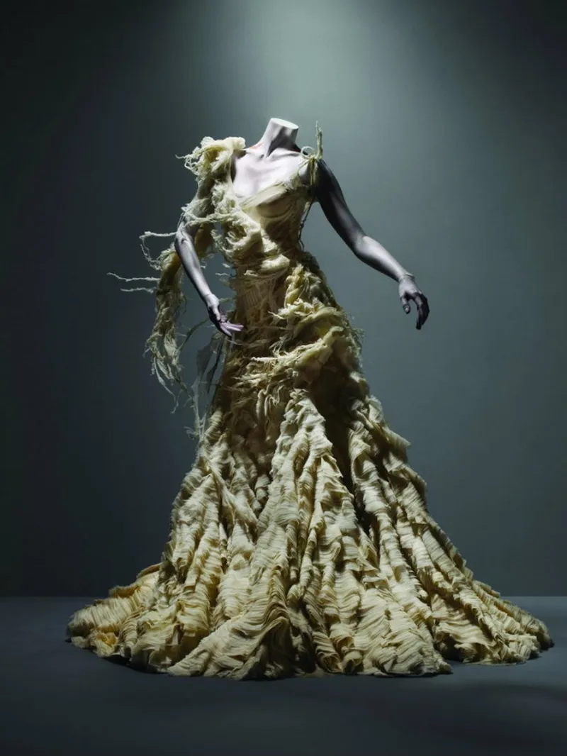 Image Alexander image beautiful image beautiful image beautiful image beautiful image beautiful - Alexander McQueen: Savage Beauty exhibition at London, March 2015 ...