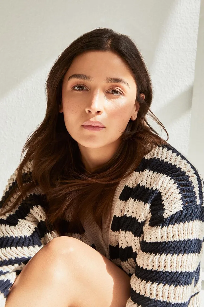 Image Alia Bhatt image beautiful image beautiful image beautiful image beautiful image beautiful image beautiful image beautiful image beautiful - 6 steps to Alia Bhatt's barely there no-makeup makeup look | Vogue ...