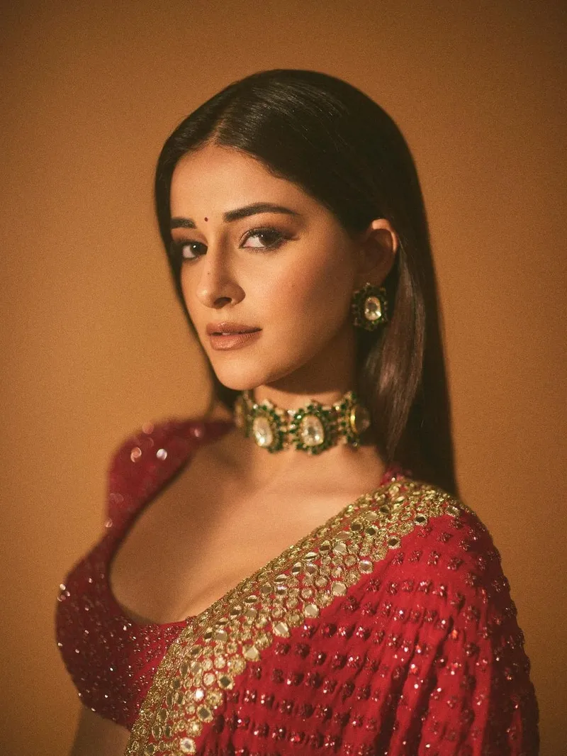 Image Alia Bhatt image beautiful image beautiful image beautiful image beautiful image beautiful image beautiful image beautiful image beautiful - Be it Ananya Panday or Alia Bhatt, a micro-bindi is Bollywood's ...