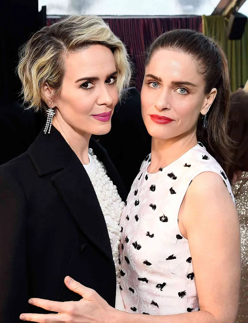 Image Amanda image beautiful image beautiful image beautiful - Sarah Paulson and Amanda Peet on Plastic Surgery, Beauty Routines ...