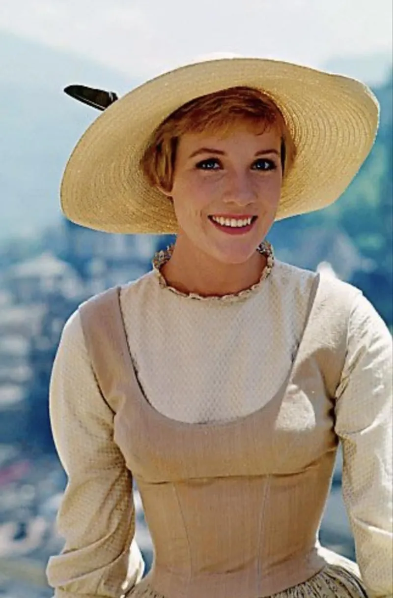 Image Andrew image beautiful image beautiful image beautiful image beautiful image beautiful - Julie Andrews : r/VindictaRateCelebs