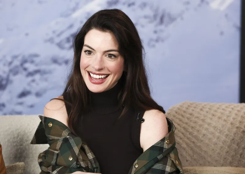 Image Anne Hathaway image beautiful - Anne Hathaway, 40, Glows in Latest Fresh-Faced Selfie on IG