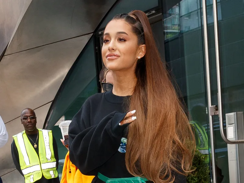 Image Ariana Grande image beautiful - Ariana Grande Just Opened Up About Her 'Painful, and Yet Beautiful ...