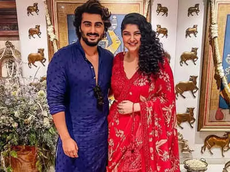 Image Arjun Kapoor image beautiful - Arjun Kapoor pens a beautiful note for sister Anshula Kapoor as ...