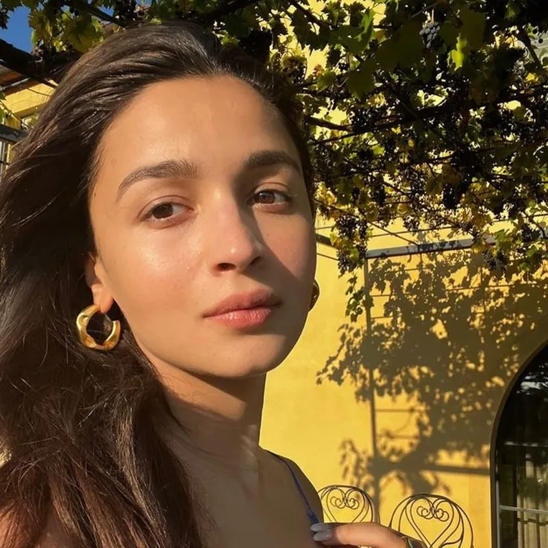 Image Ayan Mukerji image beautiful image beautiful image beautiful - Alia Bhatt's Beauty Routine: Her Secret To Everyday Radiance