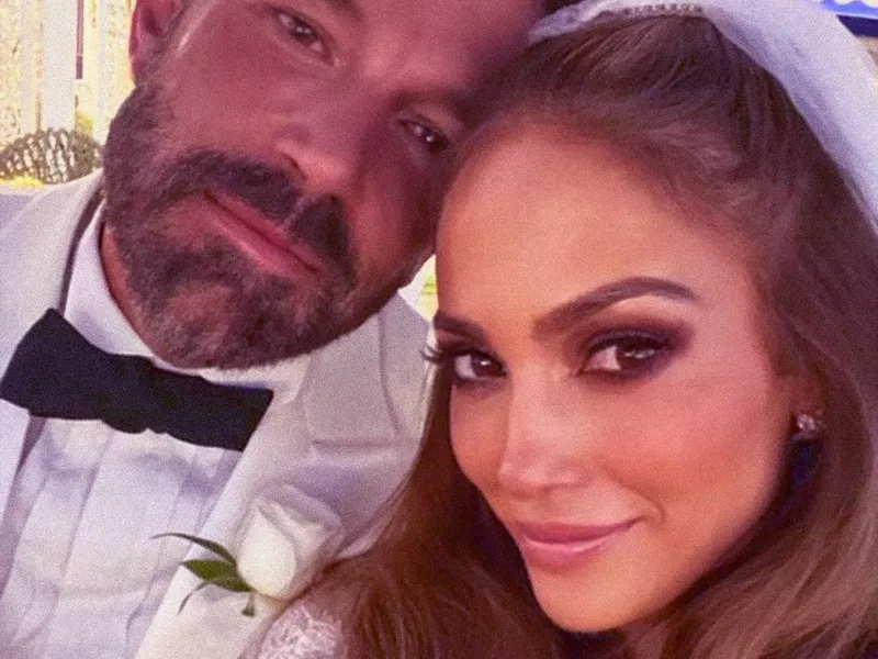 Image Ben Affleck image beautiful image beautiful - Jennifer Lopez and Ben Affleck's minister reveals the couple ...