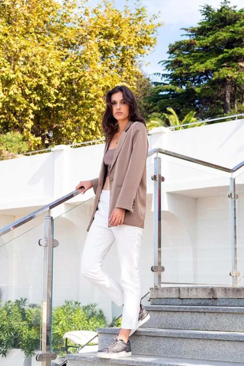 Image Blanco Brown image beautiful image beautiful image beautiful image beautiful image beautiful image beautiful image beautiful image beautiful image beautiful image beautiful - Premium Photo | Beautiful brunette model in brown jacket crop top ...