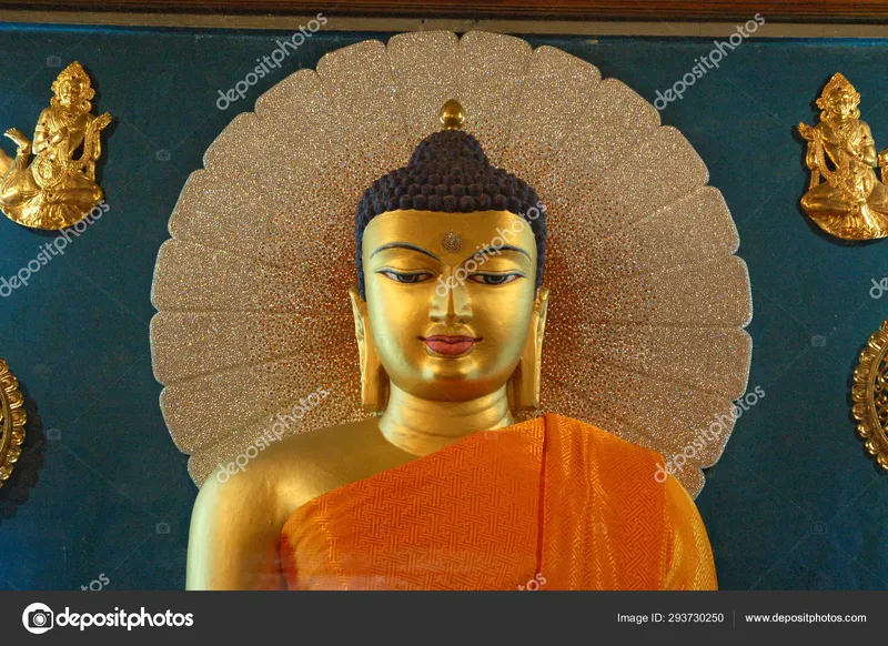 Image Bodh Gaya - Birthplace of Buddhism image beautiful image beautiful image beautiful image beautiful image beautiful image beautiful image beautiful image beautiful - Golden buddha inside Mahabodhi Temple, Bodhgaya, Bihar, India ...