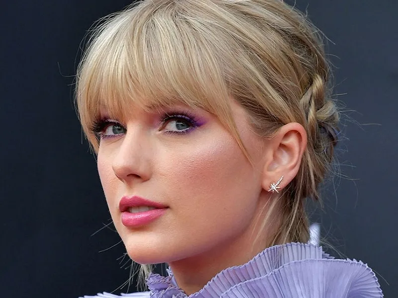 Image Brandon image beautiful image beautiful image beautiful image beautiful image beautiful image beautiful image beautiful - Tracing Taylor Swift's Beauty Evolution, From Country Curls to ...