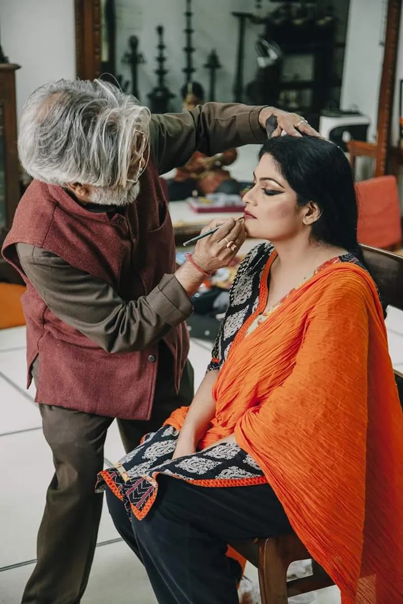 Image Brij Mohan image beautiful - Whichever medium you see it on, the make-up should be natural on ...