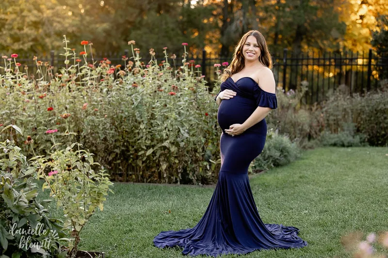 Image Danielle image beautiful image beautiful - Beautiful Golden Hour Fall Maternity Session | Hartwood Acres ...