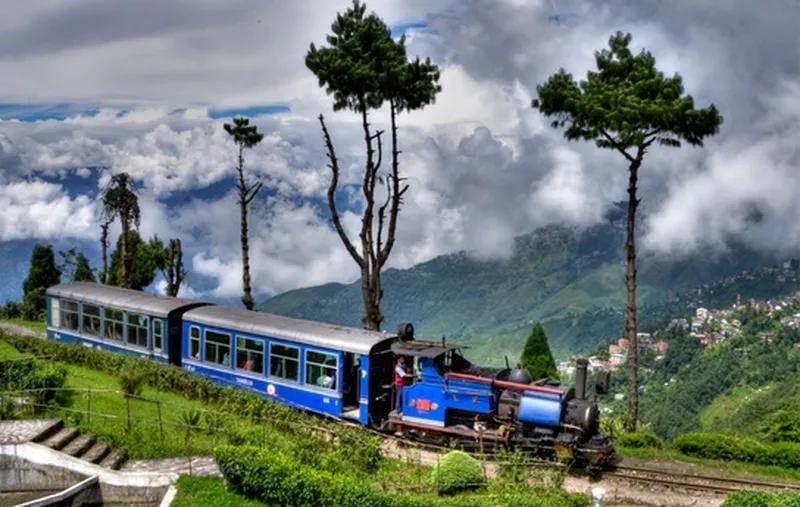 Image Darjeeling - Himalayan Hills and Tea image beautiful image beautiful image beautiful image beautiful - Best Trains for Mountain Rail Journeys in India