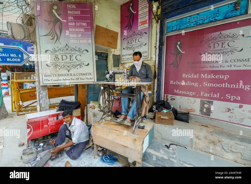 Image Delhi - Capital of India image beautiful - Mahipalpur hi-res stock photography and images - Page 2 - Alamy