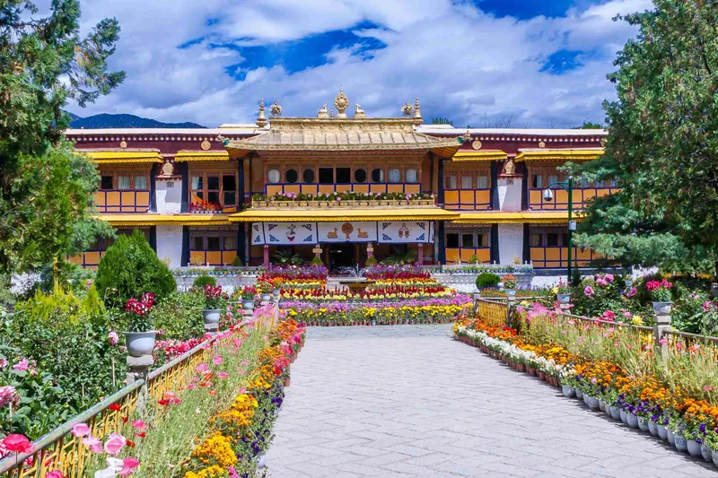 Image Dharamshala - Home of Dalai Lama image beautiful - Norbulingka: the Summer Residence of the Dalai Lama in Lhasa