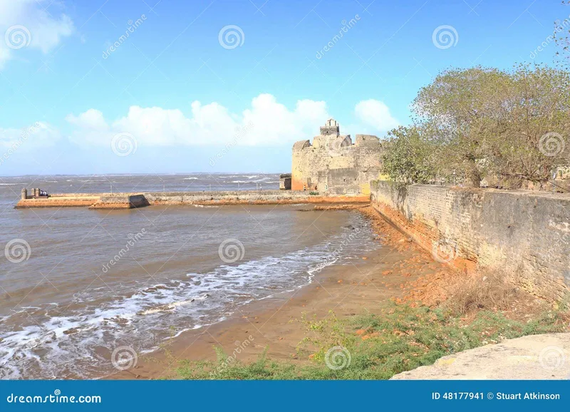 Image Diu - Beach and Fort image beautiful image beautiful - Beautifully Maintained Fort Diu Gujarat India Stock Image - Image ...