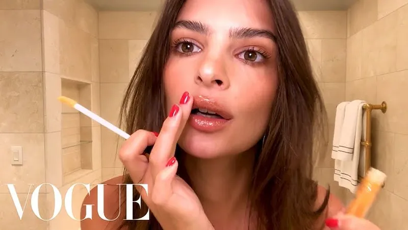 Image Emily image beautiful image beautiful - Emily Ratajkowski's 5-Minute Date Night Look | Beauty Secrets ...