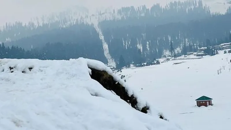 Image Gulmarg - Ski Resort image beautiful image beautiful image beautiful image beautiful image beautiful - Kashmir Snowfall: Mesmerising Images Of The White-Covered Valley