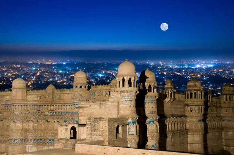 Image Gwalior Fort - Majestic Fort image beautiful - Gwalior – A Majestic Fort City