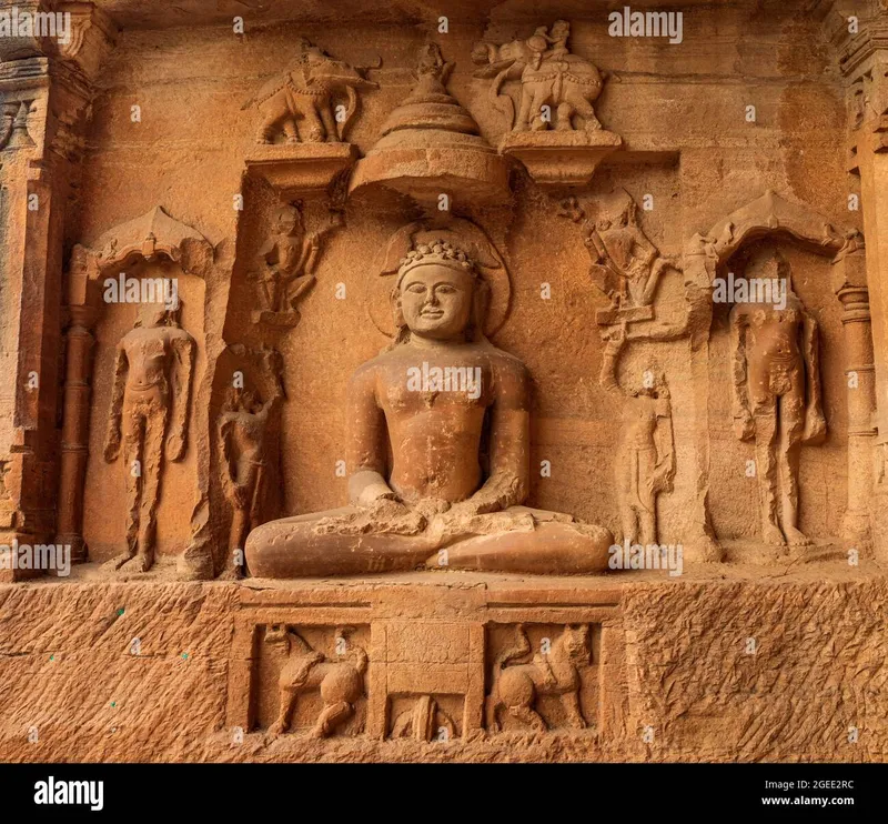 Image Gwalior Fort - Majestic Fort image beautiful - Beautiful Jain Statues carved on the rock near Gwalior Fort ...