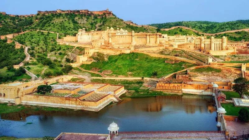 Image Gwalior Fort - Majestic Fort image beautiful image beautiful image beautiful image beautiful image beautiful image beautiful image beautiful - 20 Most Popular Big Forts in India | Tour My India