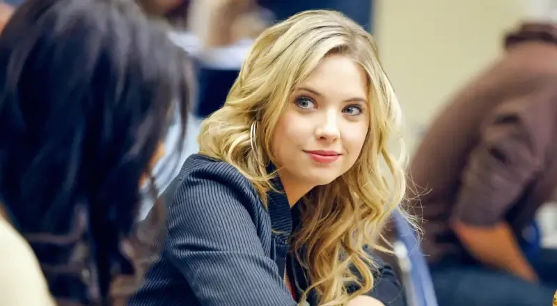 Image Hannah image beautiful image beautiful image beautiful image beautiful image beautiful - Hanna Marin from Pretty Little Liars | CharacTour