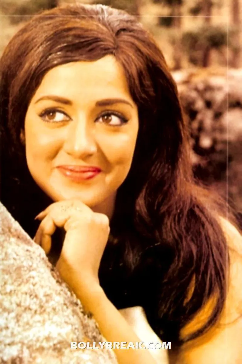 Image Hema Malini image beautiful - How famous was Hema Malini at her peak? Did she have substance ...