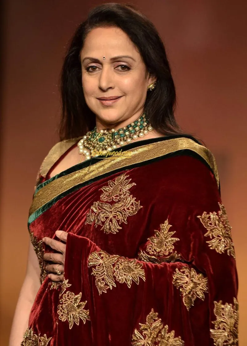 Image Hema Malini image beautiful image beautiful image beautiful image beautiful - The 'Dream Girl' Hema Malini and her selection in sarees