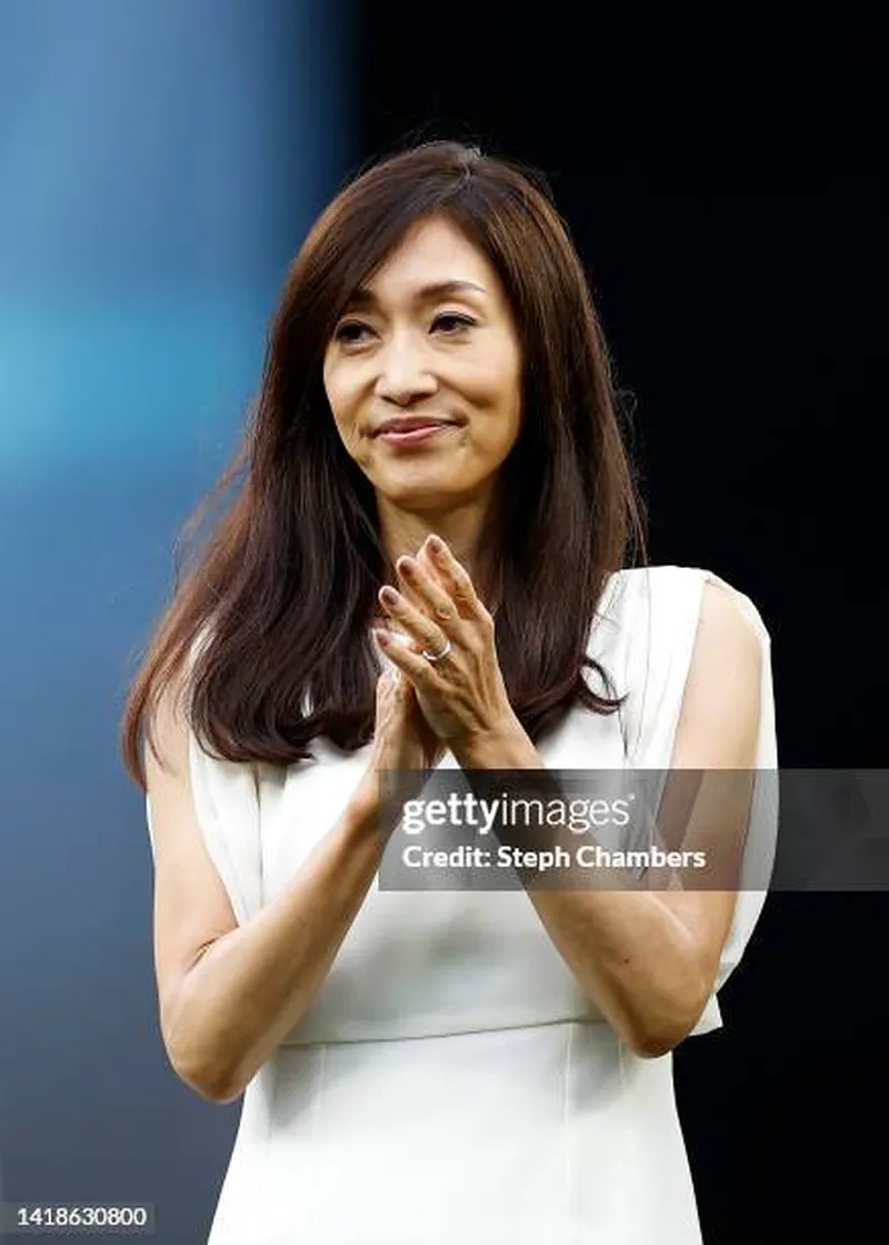 Image Ichiro image beautiful image beautiful - 54 Ichiro Wife Stock Photos, High-Res Pictures, and Images - Getty ...