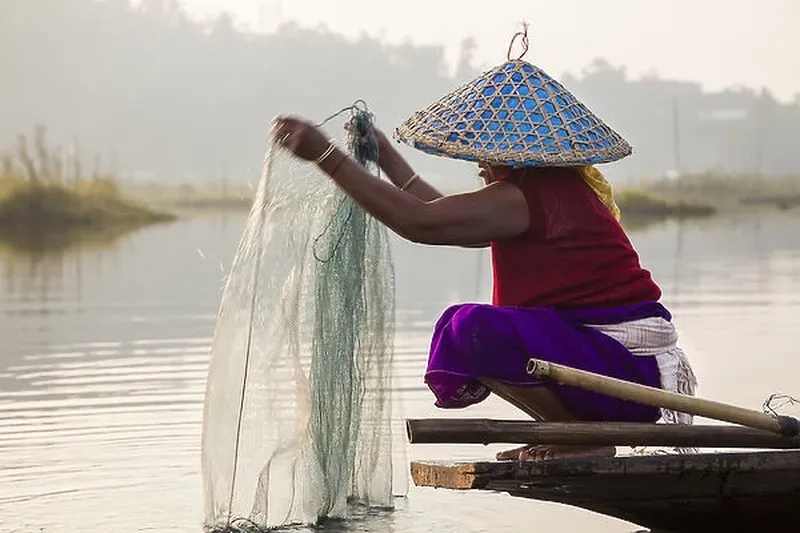 Image Imphal - Loktak Lake image beautiful image beautiful - Fishing, Loktak Lake, near Imphal, Manipur, India Our beautiful ...