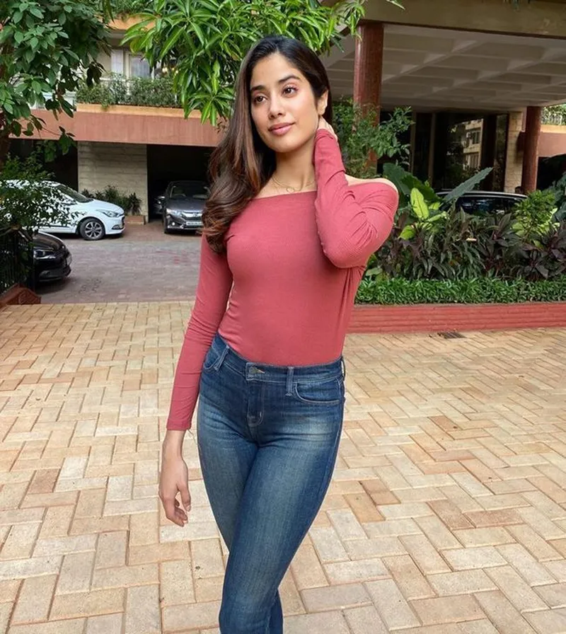 95+ most beautiful images of Janhvi Kapoor