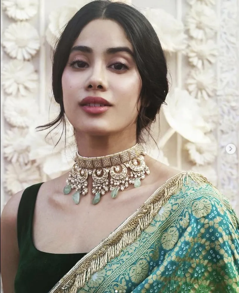 Image Janhvi Kapoor image beautiful image beautiful image beautiful image beautiful image beautiful image beautiful image beautiful image beautiful image beautiful - Janhvi Kapoor in a beautiful blue-green Bandhani saree by Manish ...