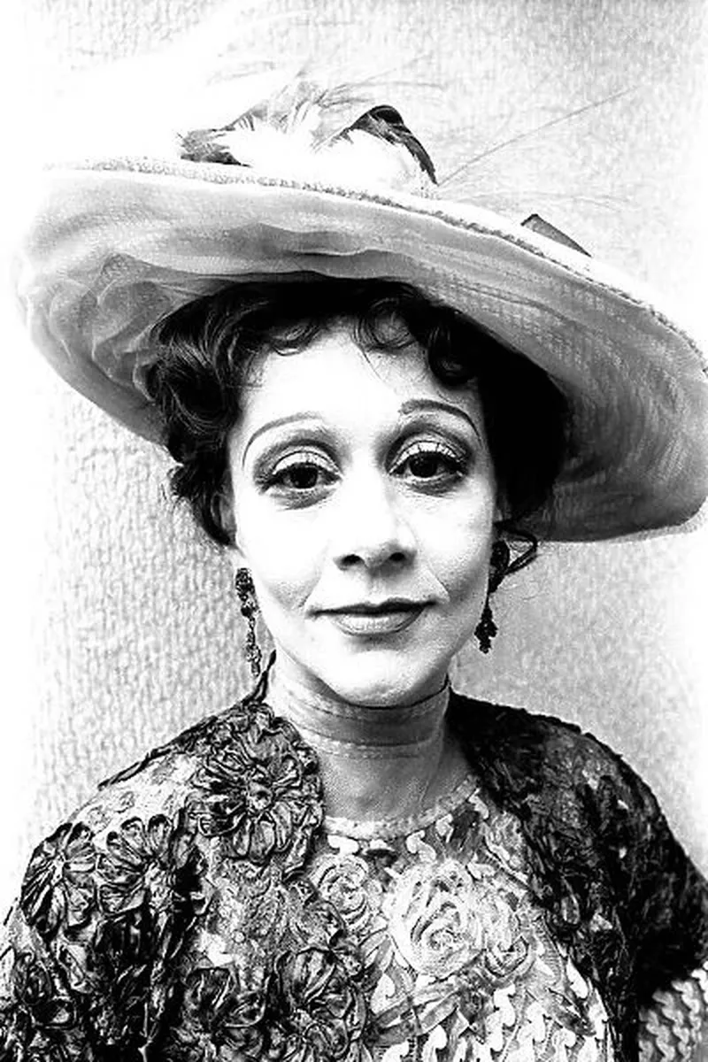 Image Joan Plowright image beautiful - Actress Joan Plowright in costume for the play The Rules Of