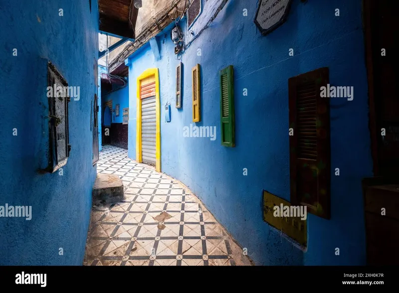 Image Jodhpur - Blue City image beautiful image beautiful image beautiful - Daylight enters from above into a beautiful blue and multicolored ...