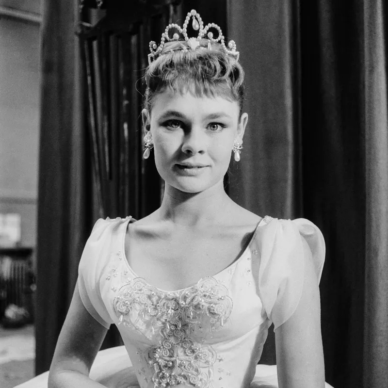 Image Judi Dench image beautiful - Happy Birthday, Judi Dench! 20 Heavenly Old Images of the Stage ...