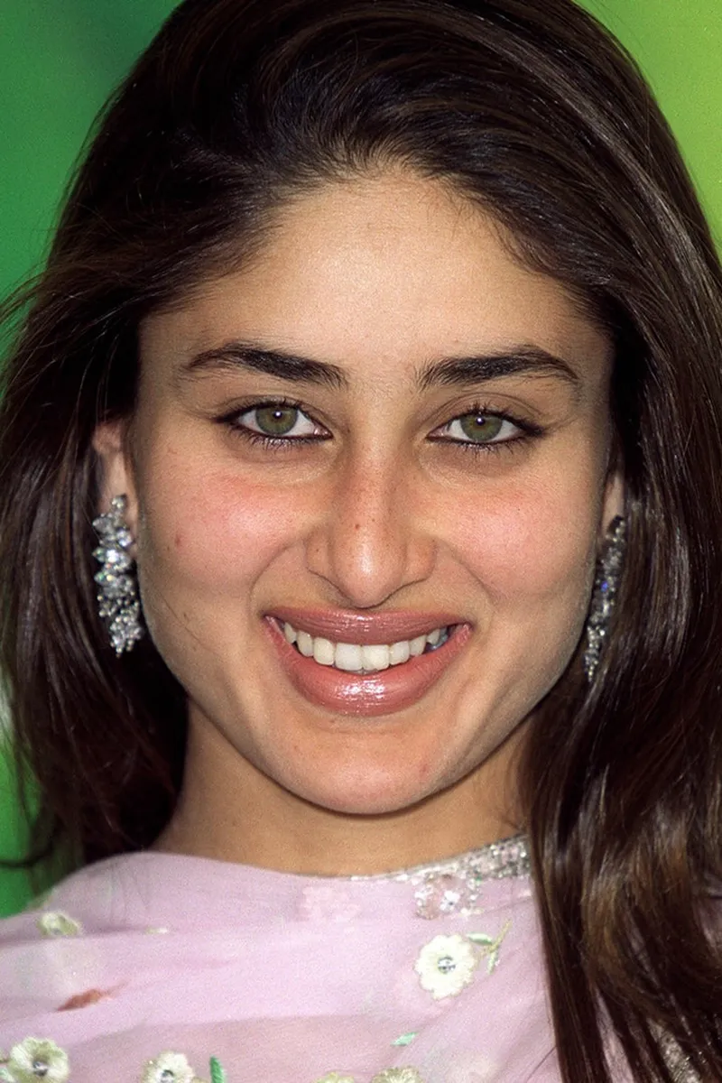 86+ most beautiful images of Kareena Kapoor