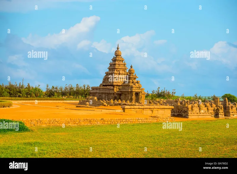 Image Mahabalipuram - Shore Temples image beautiful image beautiful - Ancient tamil hi-res stock photography and images - Alamy