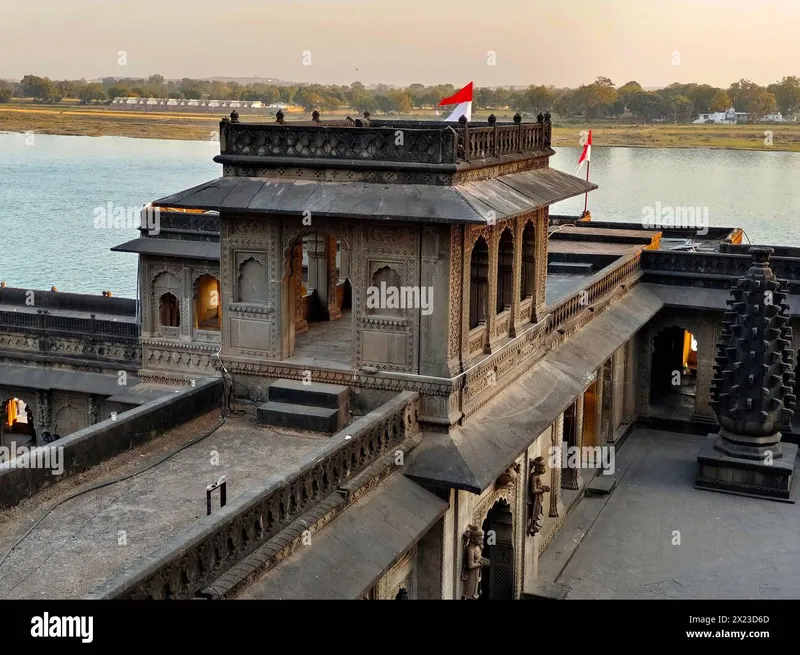 Image Maheshwar - Temples and Forts image beautiful - India narmada hi-res stock photography and images - Page 23 - Alamy