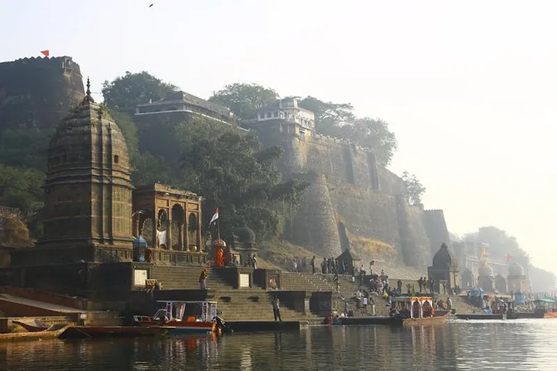 Image Maheshwar - Temples and Forts image beautiful - 2024 (Bhopal) Maheshwar Fort and River banks temples from Bhopal