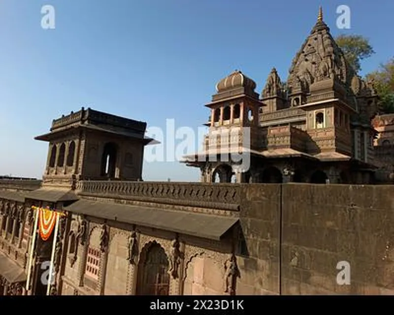 Image Maheshwar - Temples and Forts image beautiful image beautiful image beautiful - Stone carvings, fort Ahilya, Maheshwar, Madhya Pradesh, India ...