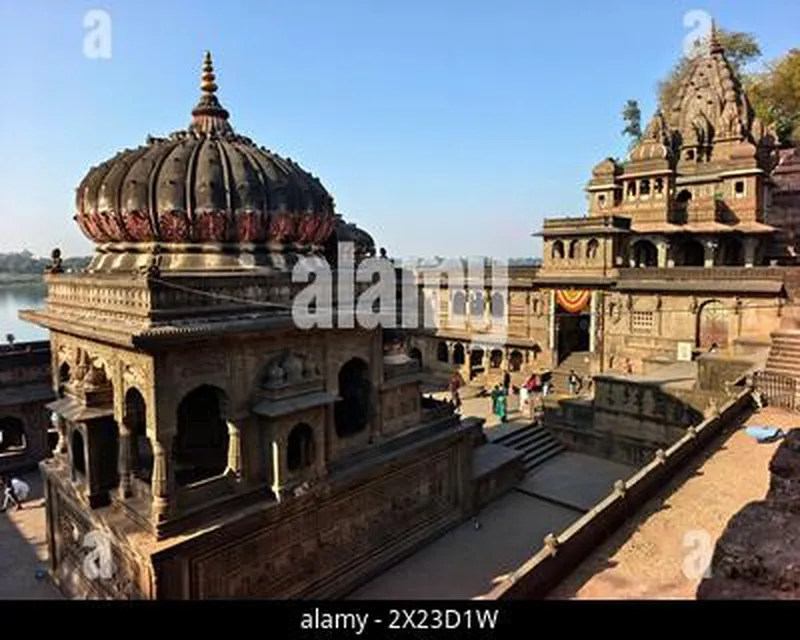 Image Maheshwar - Temples and Forts image beautiful image beautiful image beautiful - Stone carvings, fort Ahilya, Maheshwar, Madhya Pradesh, India ...