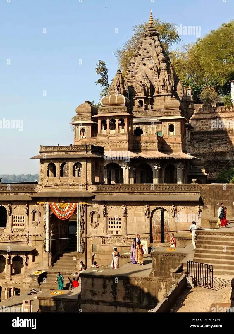 Image Maheshwar - Temples and Forts image beautiful image beautiful image beautiful image beautiful - Sacred river narmada hi-res stock photography and images - Page 5 ...