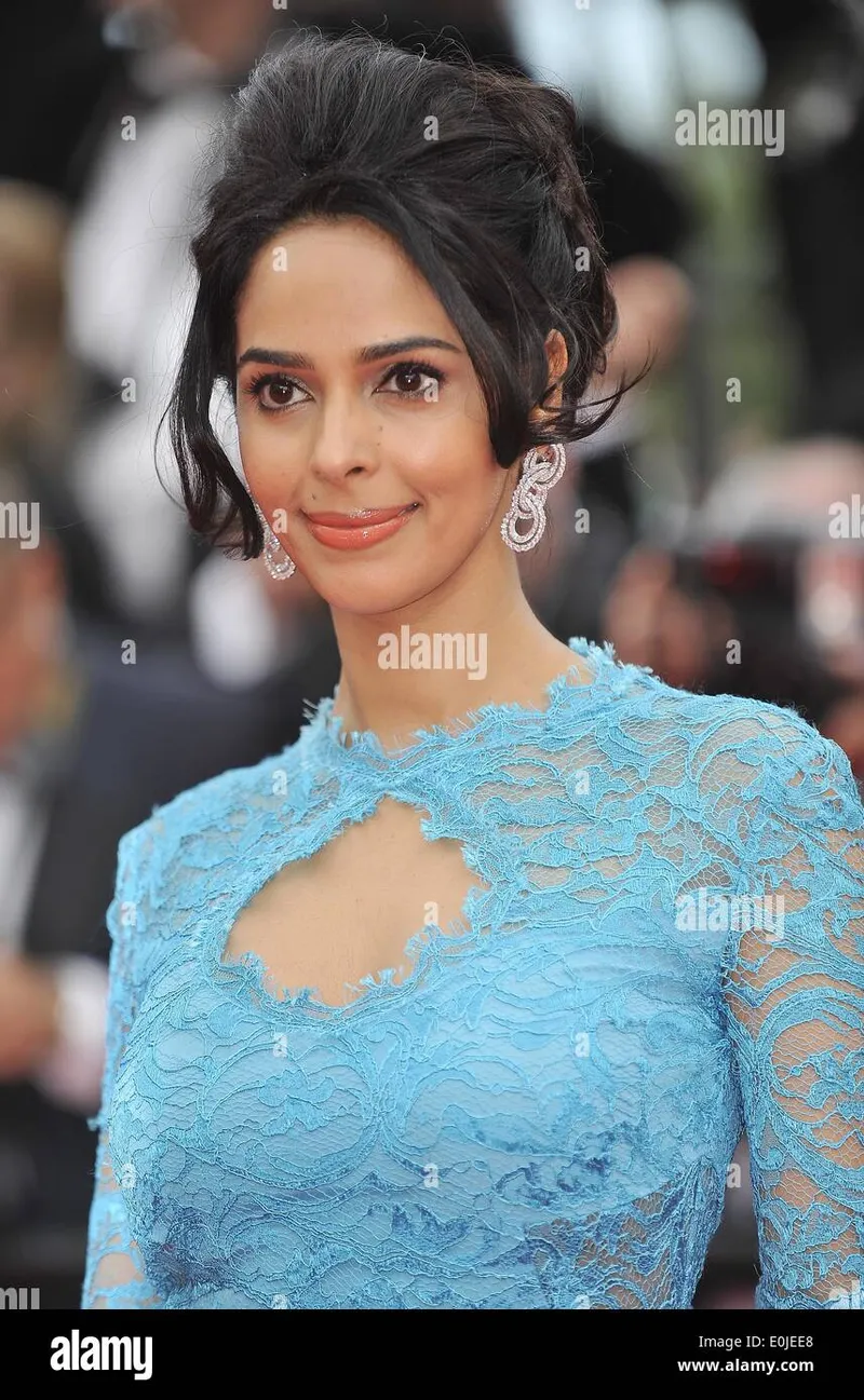 Image Mallika Sherawat image beautiful image beautiful - Cannes, France. 14th May, 2013. Indian actress Mallika Sherawat ...