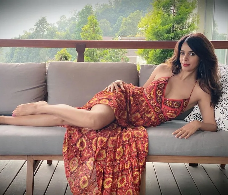 Image Mallika Sherawat image beautiful image beautiful image beautiful image beautiful image beautiful - Mallika Sherawat Looks Beautiful in Her New Pics