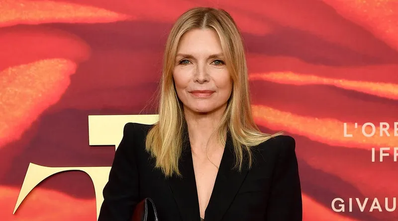 Image Michelle image beautiful image beautiful image beautiful image beautiful image beautiful image beautiful - Michelle Pfeiffer's resurgence: '80s icon goes from 'unhirable' to ...