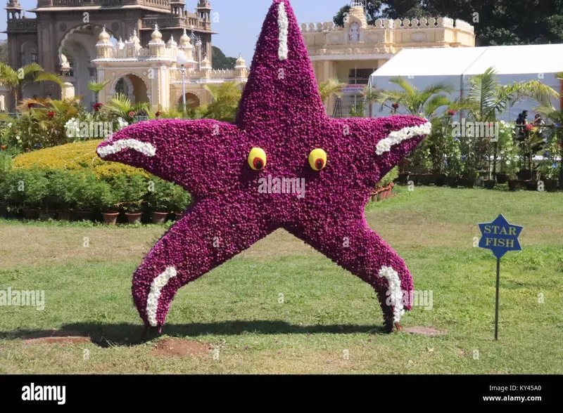 Image Mysore - Mysore Palace image beautiful image beautiful - Beautiful flower decoration at Mysore Palace Stock Photo - Alamy