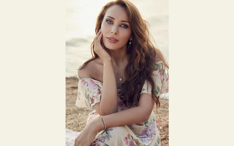 Image Nag Ashwin image beautiful image beautiful image beautiful image beautiful image beautiful - Iulia Vantur, says she learnt Hindi in 'most beautiful' way ...